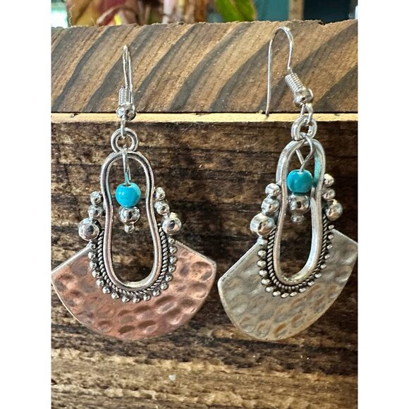 Boho Hippie Western Cowgirl Turquoise Stone Fan Silver Drop Wire Earrings, Gift - Picture 1 of 7
